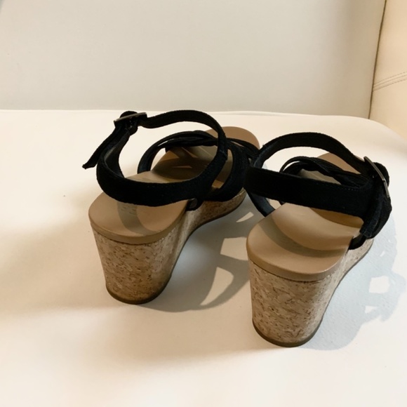 UGG Uma Black Suede Leather Cork Wedge Platform Heels Sandal Ankle Strap 9.5 - Picture 13 of 16